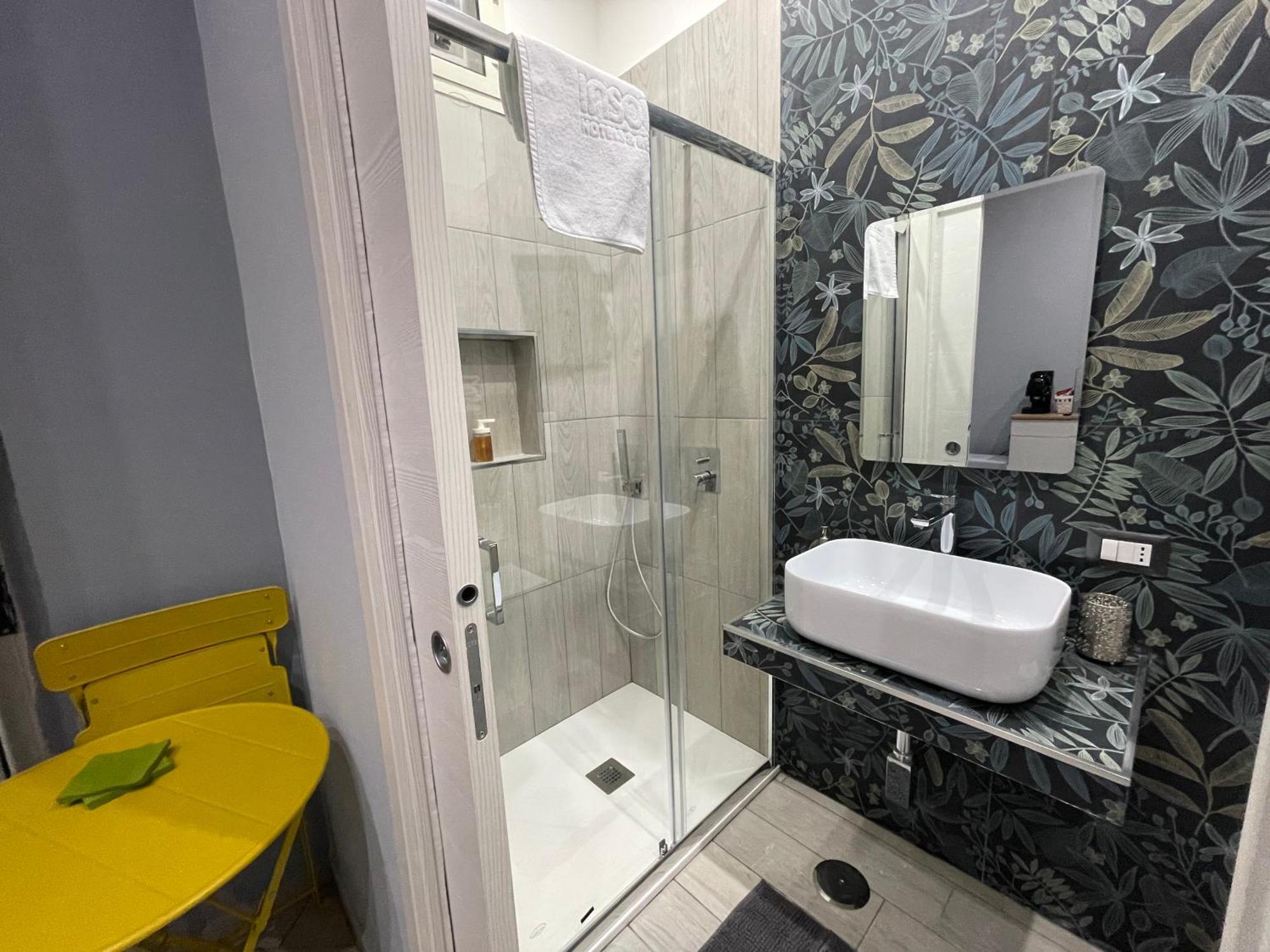Hotel House Limatola à Naples Extérieur photo